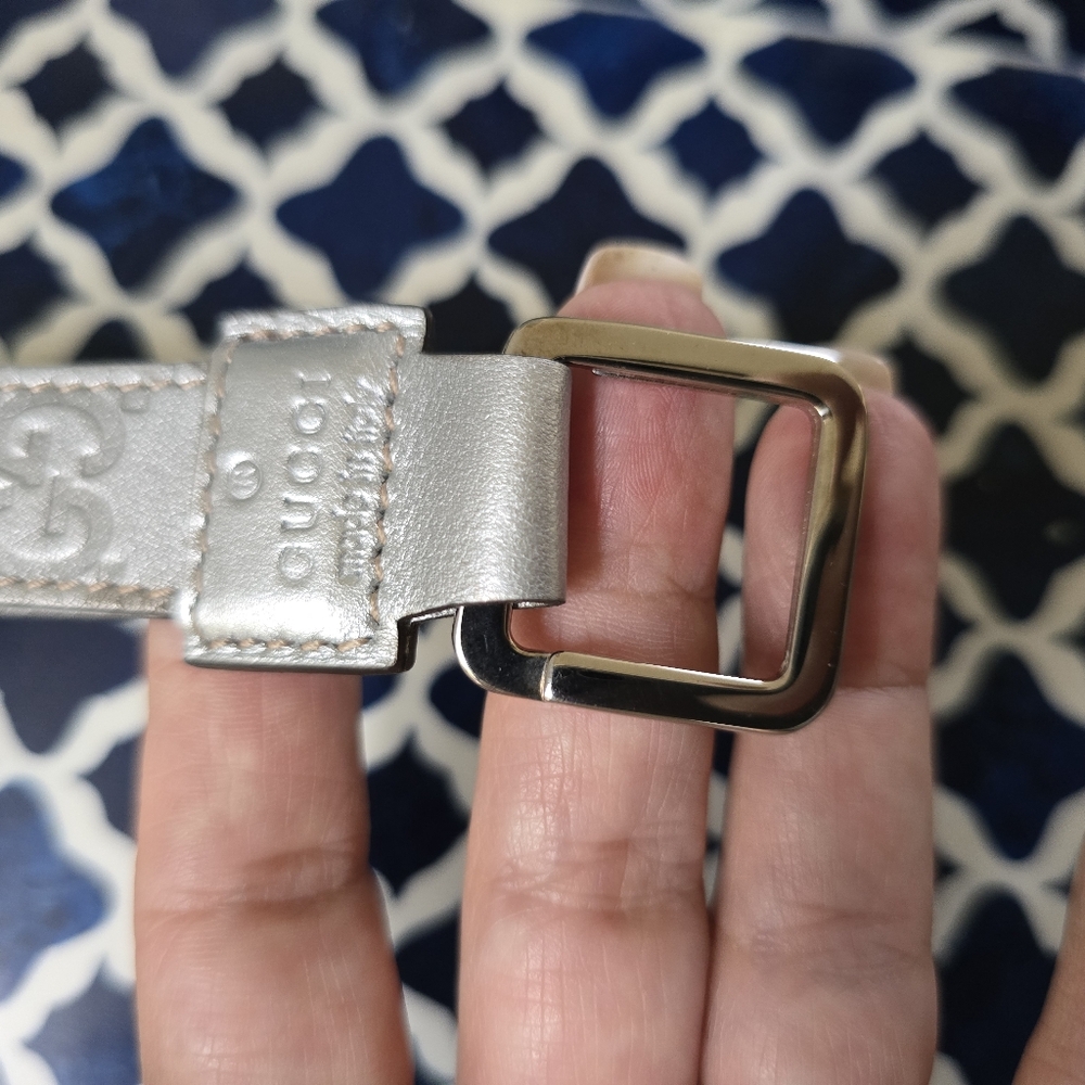 🇮🇹 Gucci Keychain - Silver MicroGuccissima Leather Gray - Picture 4 of 8